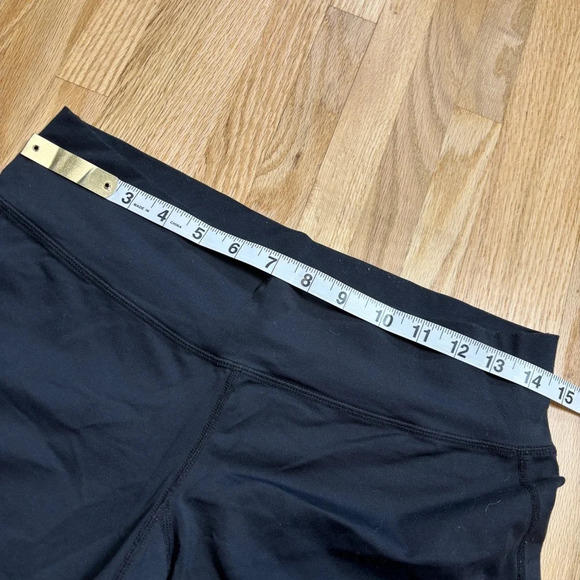 Lululemon Wide  Leg Cropped Capris Pants with Zipper Pocket - Picture 4 of 8